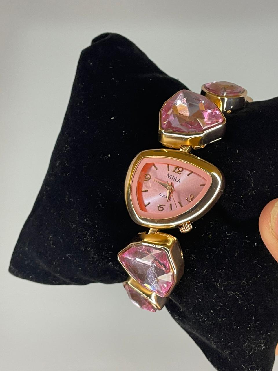 ✨ Pink Crystal Luxury Bracelet Watch For Women